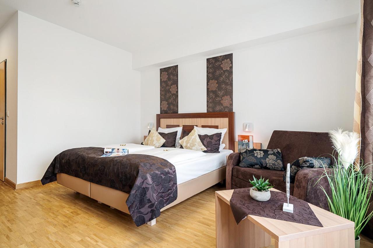 Hotel Rappen Rothenburg Ob Der Tauber Luaran gambar